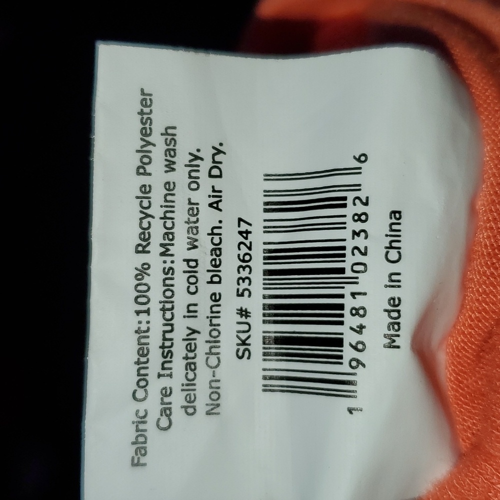 New Save The Planet with Arcadia Trail Dog T-Shirt 100% Recycled Materials XS&SM - Picture 9 of 9